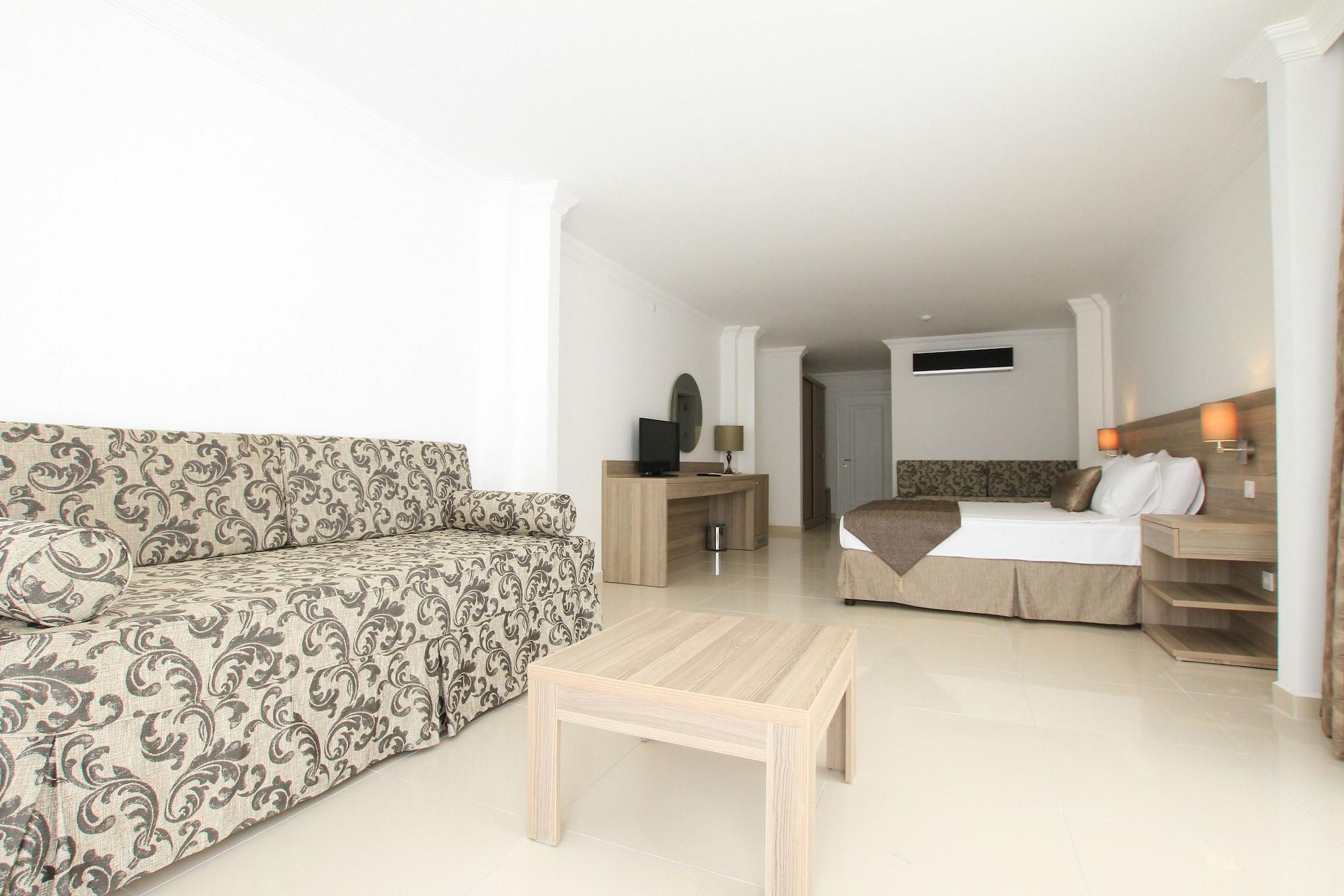 Palm Bay Beach Hotel Emecik Exterior photo