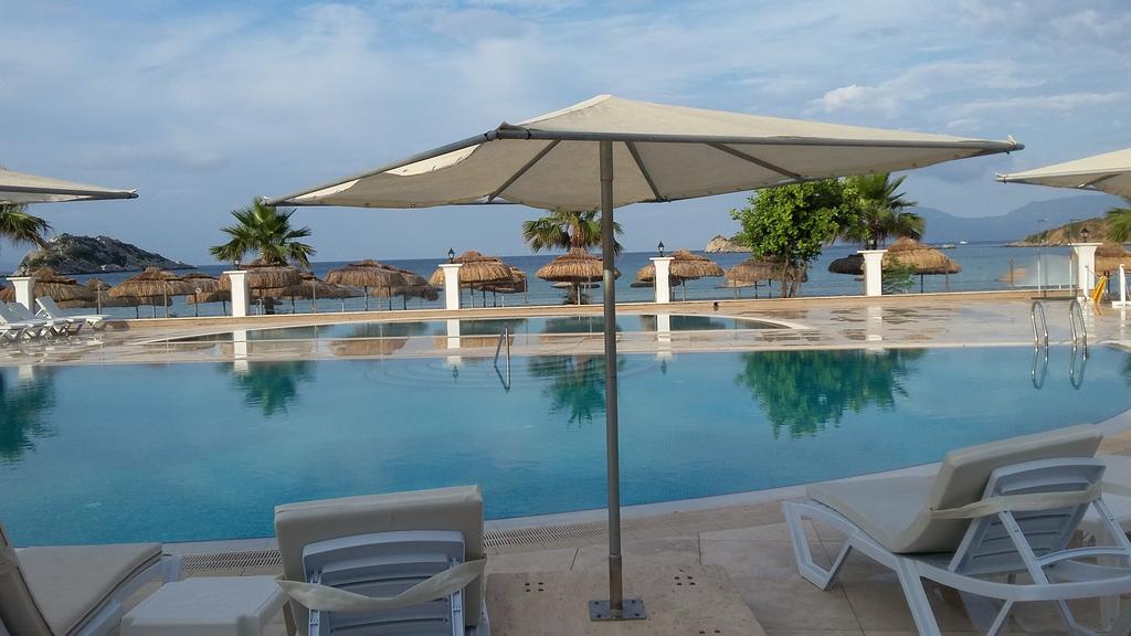 Palm Bay Beach Hotel Emecik Exterior photo