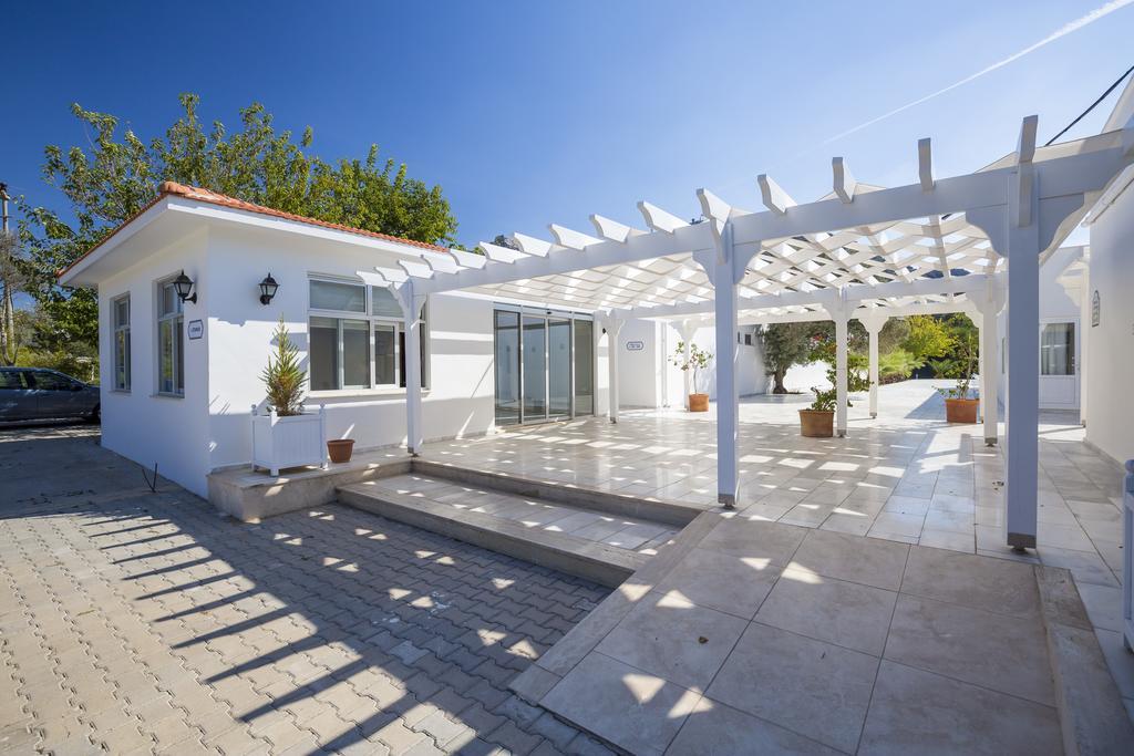 Palm Bay Beach Hotel Emecik Exterior photo